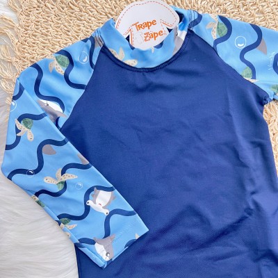 Linha Praia - Blusa Manga Longa Fundo do Mar com Proteção UV50+ e Sunga - Azul